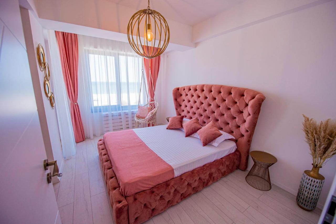 Summerland Luxury Velvet FRONT SEA VIEW Leilighet Mamaia Eksteriør bilde
