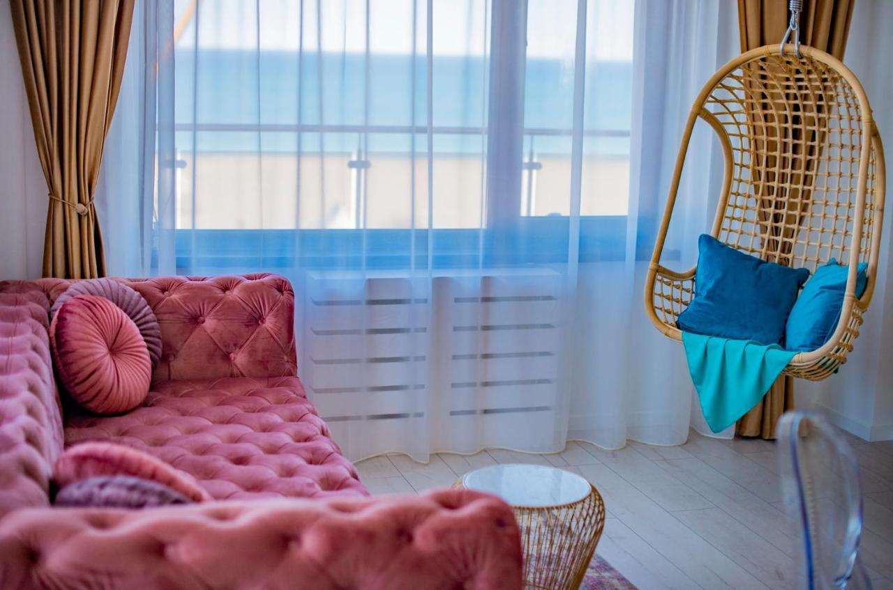 Summerland Luxury Velvet FRONT SEA VIEW Leilighet Mamaia Eksteriør bilde