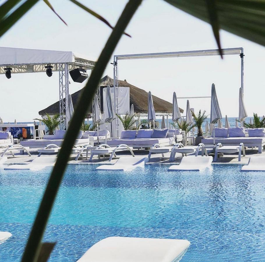 Summerland Luxury Velvet FRONT SEA VIEW Leilighet Mamaia Eksteriør bilde