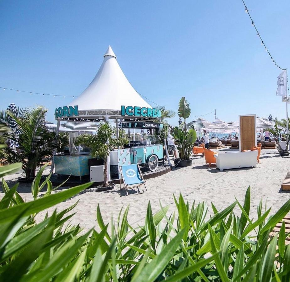 Summerland Luxury Velvet FRONT SEA VIEW Leilighet Mamaia Eksteriør bilde